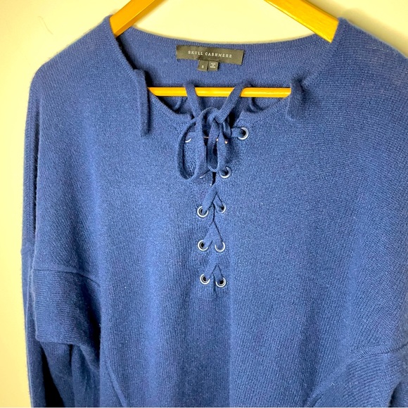 Blue 360 SKULL Cashmere Tir Front Sweater w/Skull Intarsia on back Women’s Sz S - Picture 11 of 12